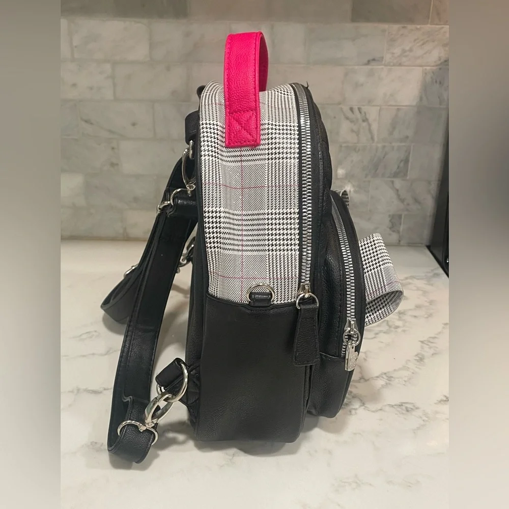 Betsey Johnson betsey johnson